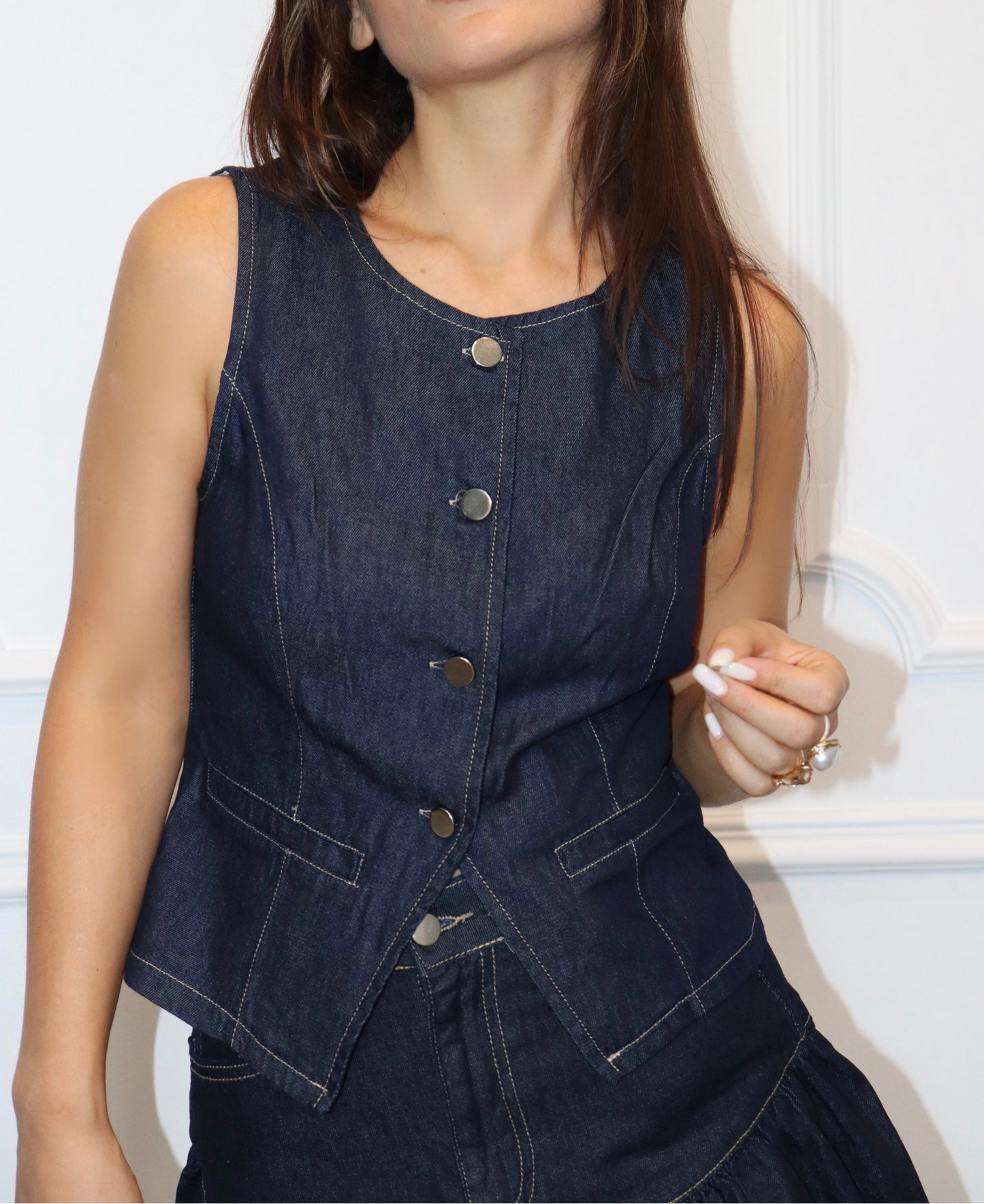 Gilet Vera sans manches en Jean – Coupe Cintrée