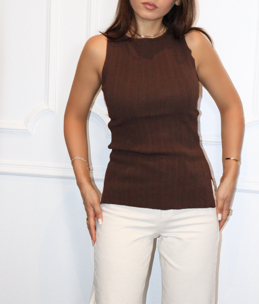 Haut “Lina” – Côtelé à Fronces Latérales Sans Manches