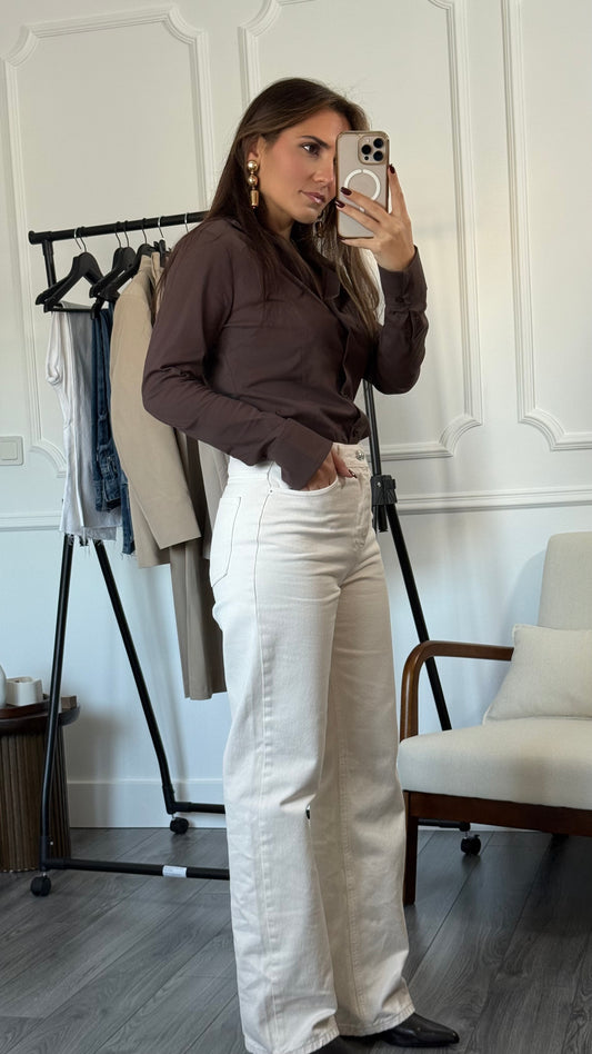 Jean Isée – Beige Cassé | Elle & Élégance