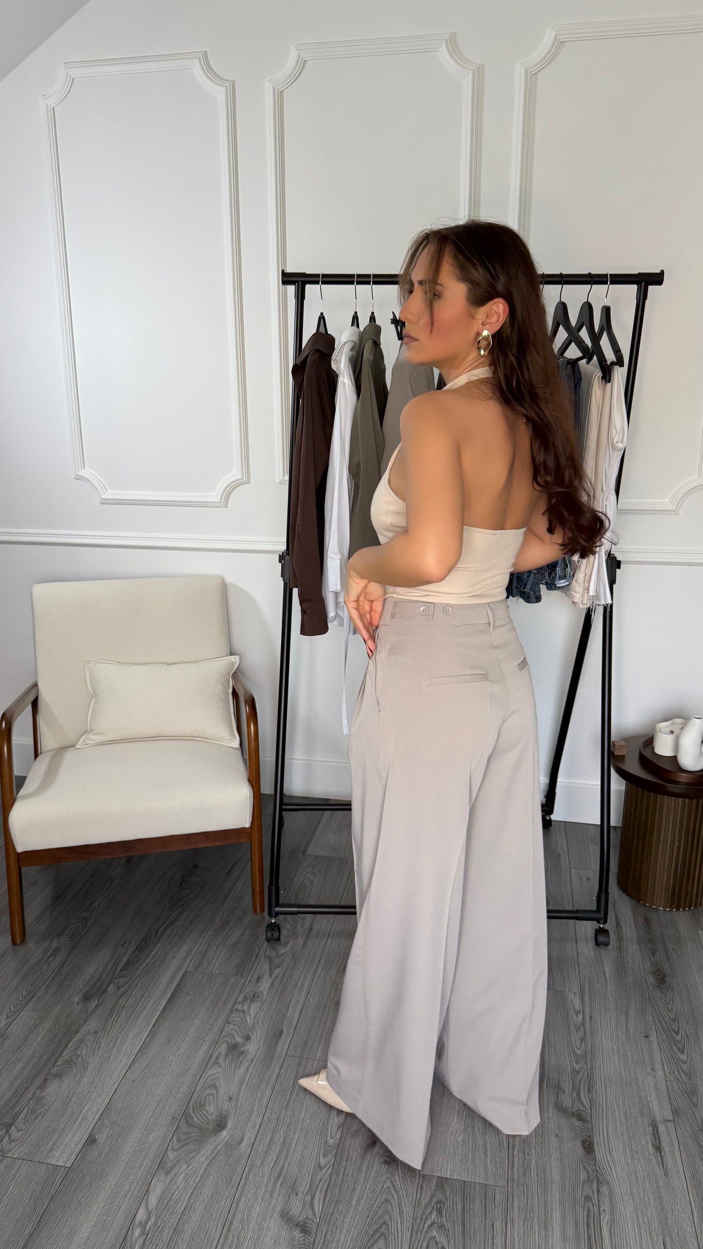 Pantalon Livia – Jambes larges taille haute – Gris