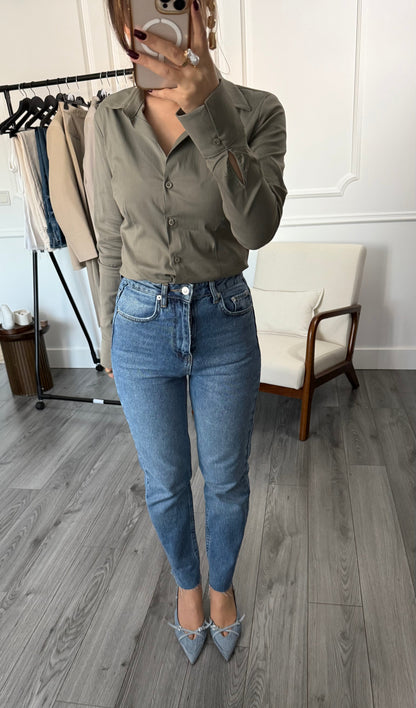 Jean femme Mae – Taille haute coupe ajustée – Bleu clair