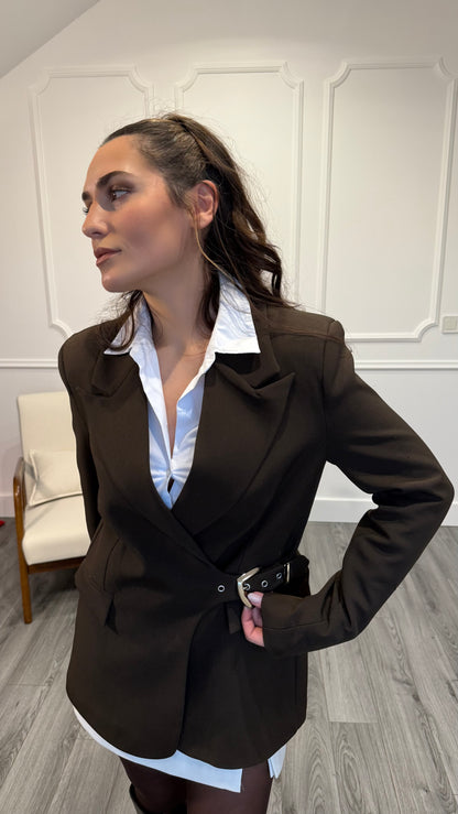 Blazer Arésia Marron – Ceinture Sculptée