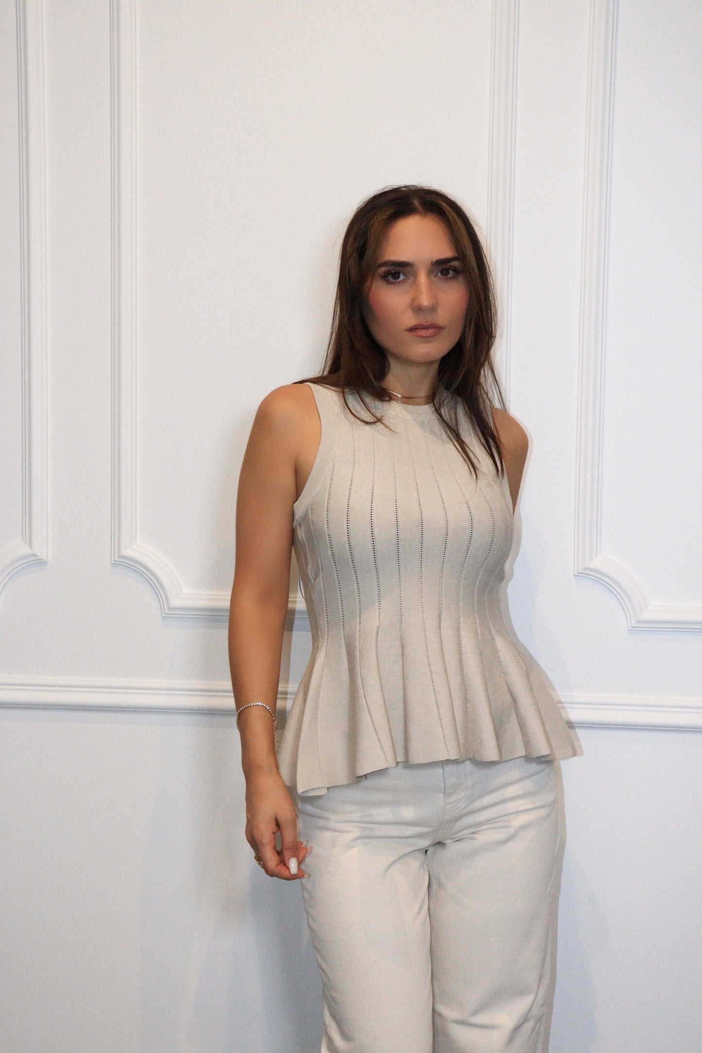 Haut Alva  Beige à Volants Côtelé Cintré