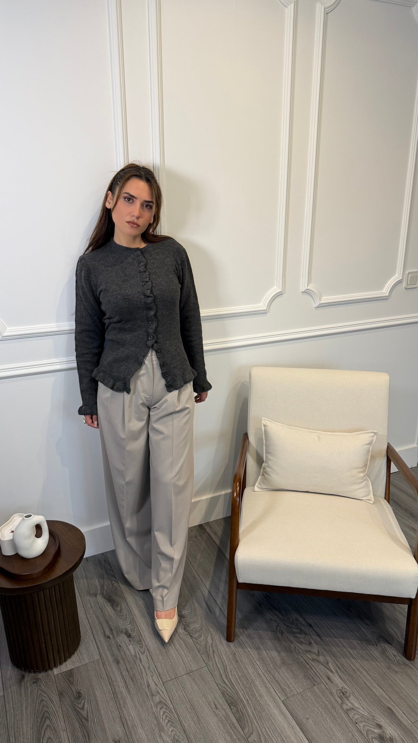 Gilet Méria Gris – Finitions Ondulées