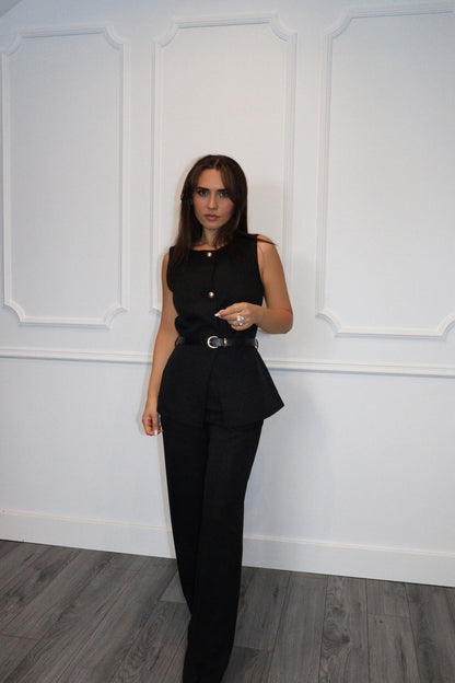 Ensemble Velena – Noir Chic à Boutons Dorés