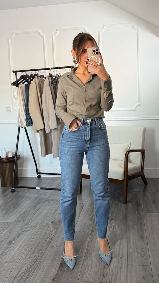 Jean femme Mae – Taille haute coupe ajustée – Bleu clair