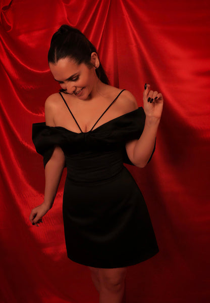 INAYA – Noir Signature